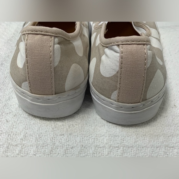 GAP Beige and White Polka Dot Sneakers - Picture 6 of 8